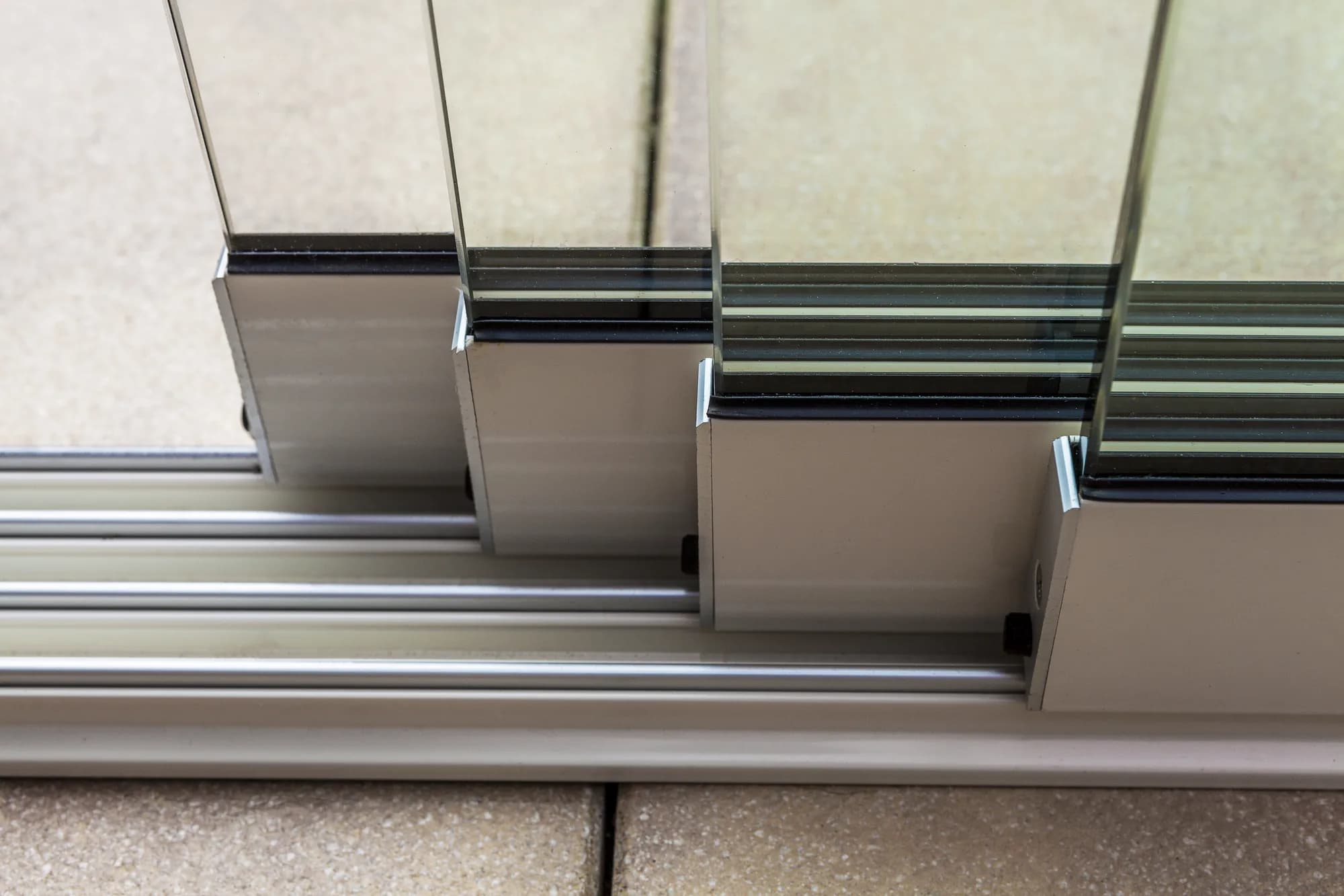 Deponti Fiano Sliding Glass Walls — 1 / 13